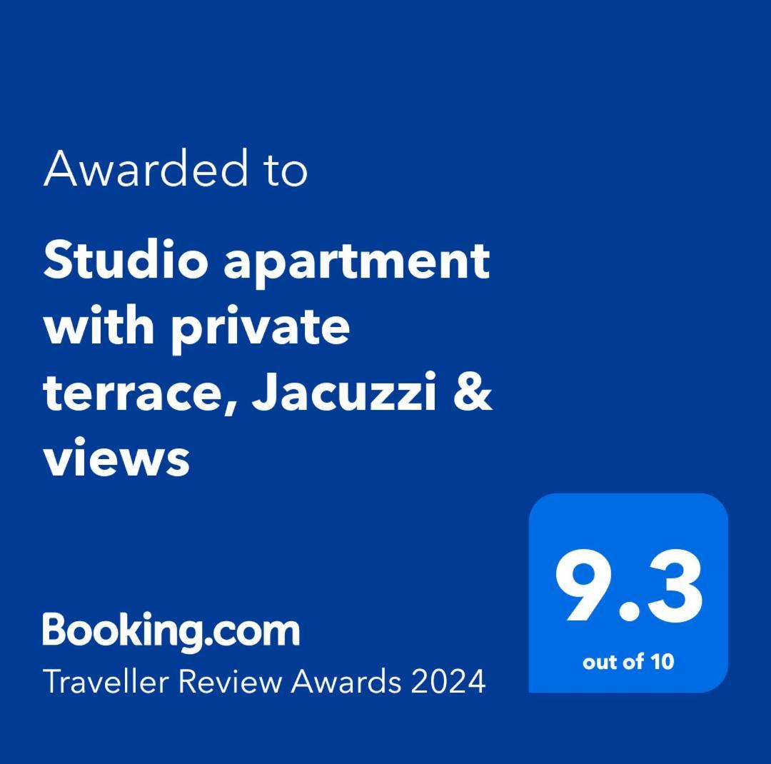 Studio Apartment With Private Terrace, Jacuzzi & Views มอสตา ภายนอก รูปภาพ